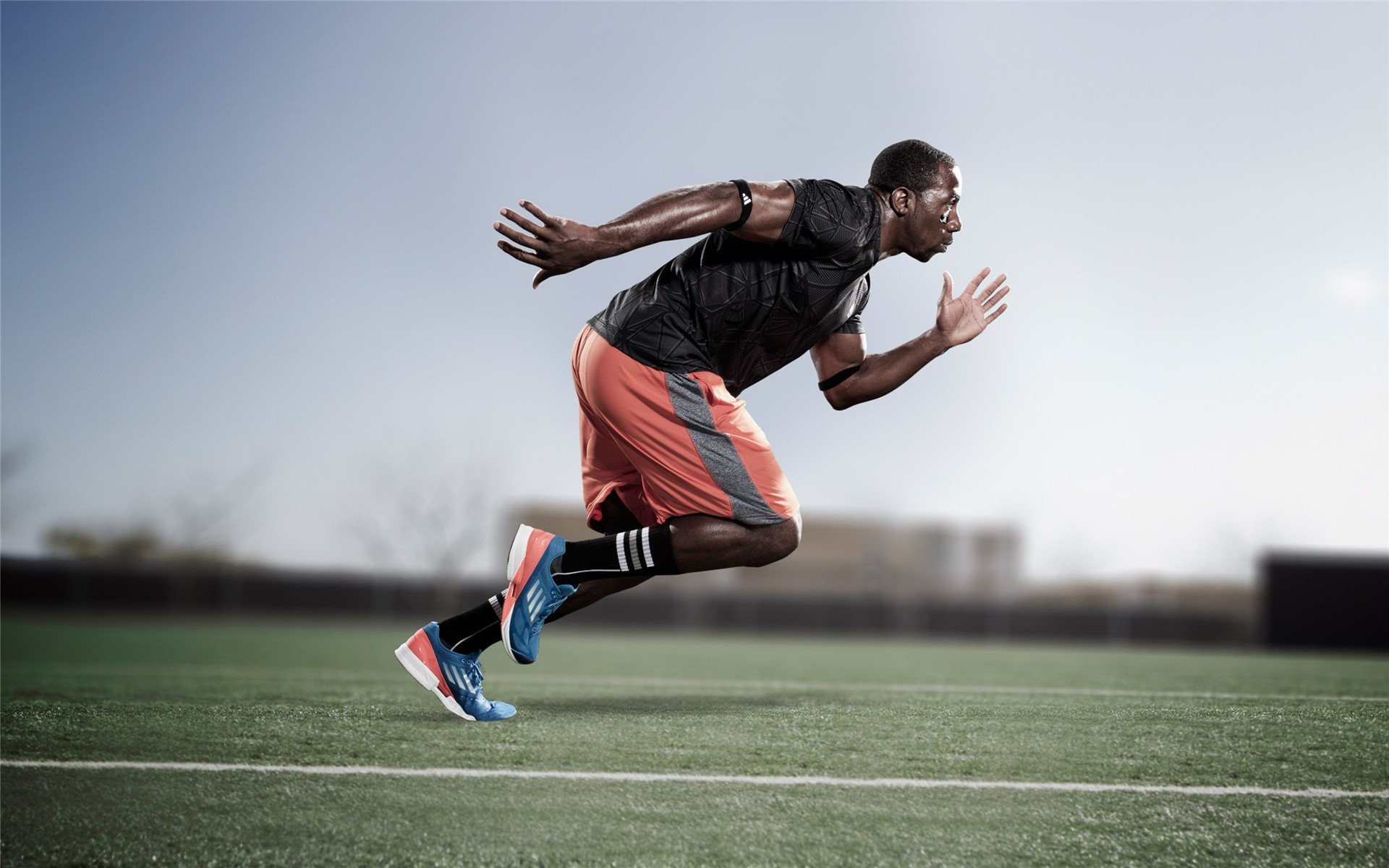 未来篮球：机器人裁判和虚拟教练的潜在应用，篮球机器人怎么画